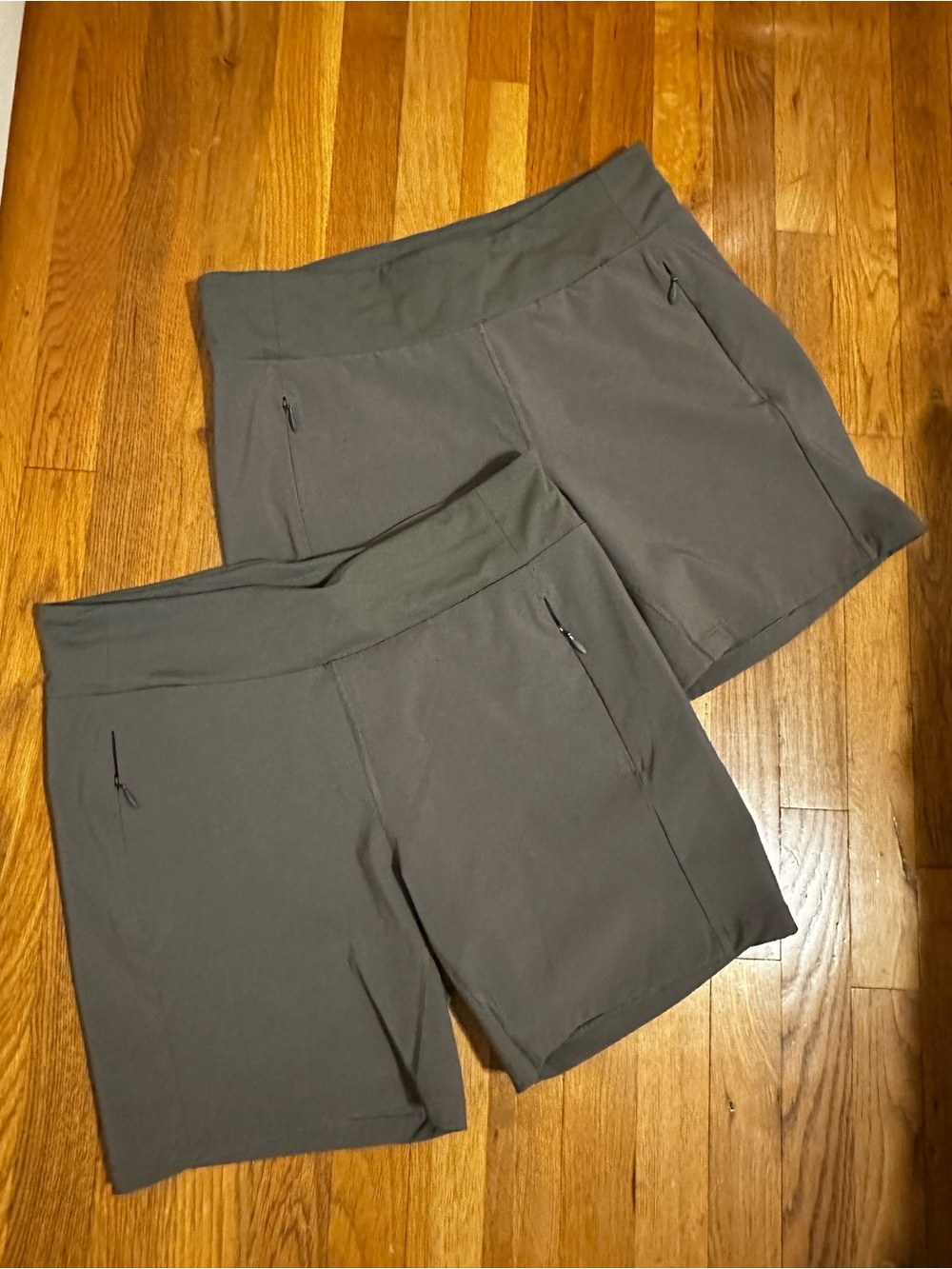 Columbia Women's Gray Performance Bike Shorts 2 pairs stretch
